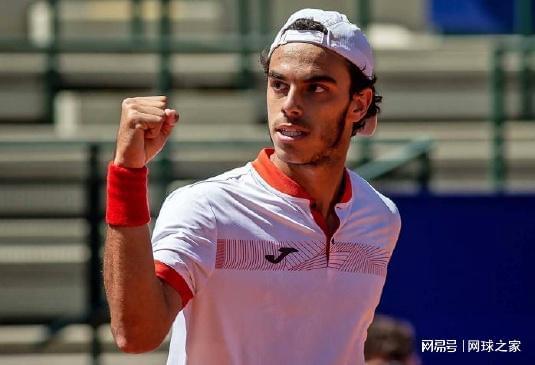 在赛季中段 在赛季中段