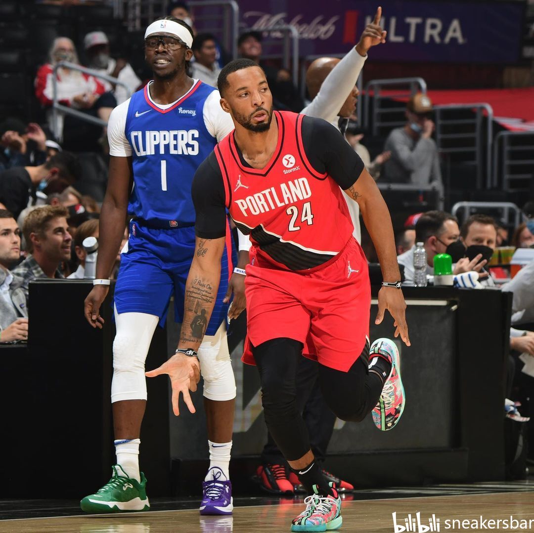 于阿森纳并 于阿森纳并