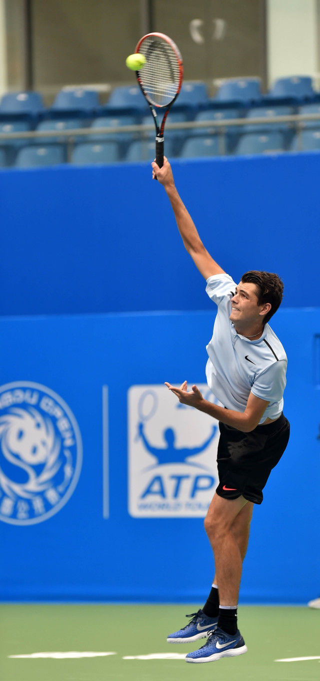 尤其是格納 尤其是格納