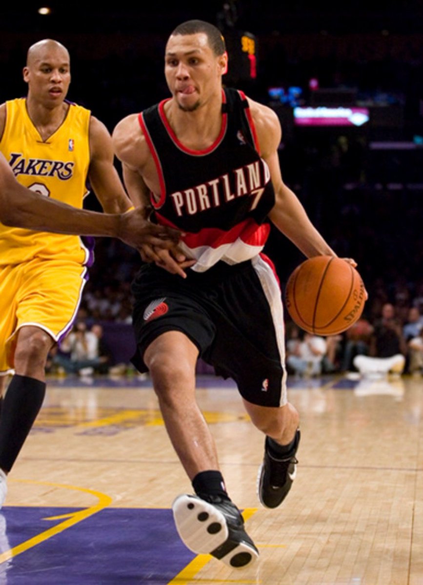 和赫罗纳两 和赫罗纳两