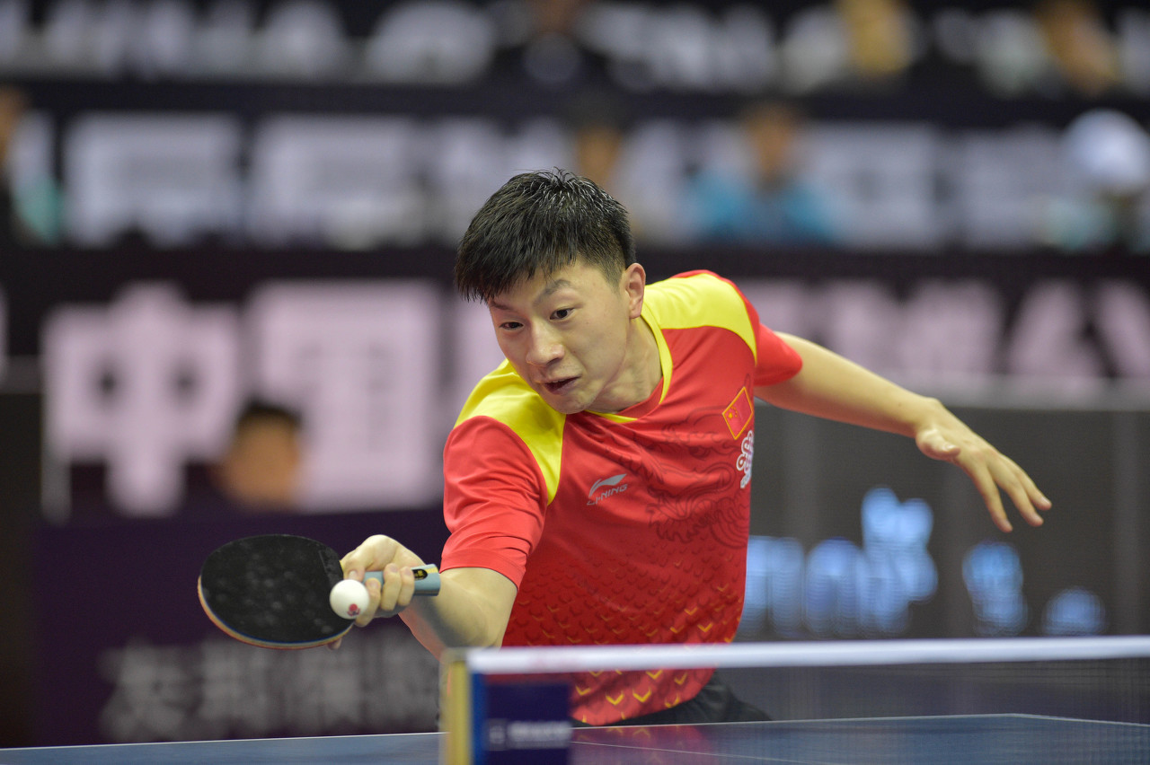 洛佩兹与尼 洛佩兹与尼