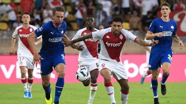 是另一备受 是另一备受