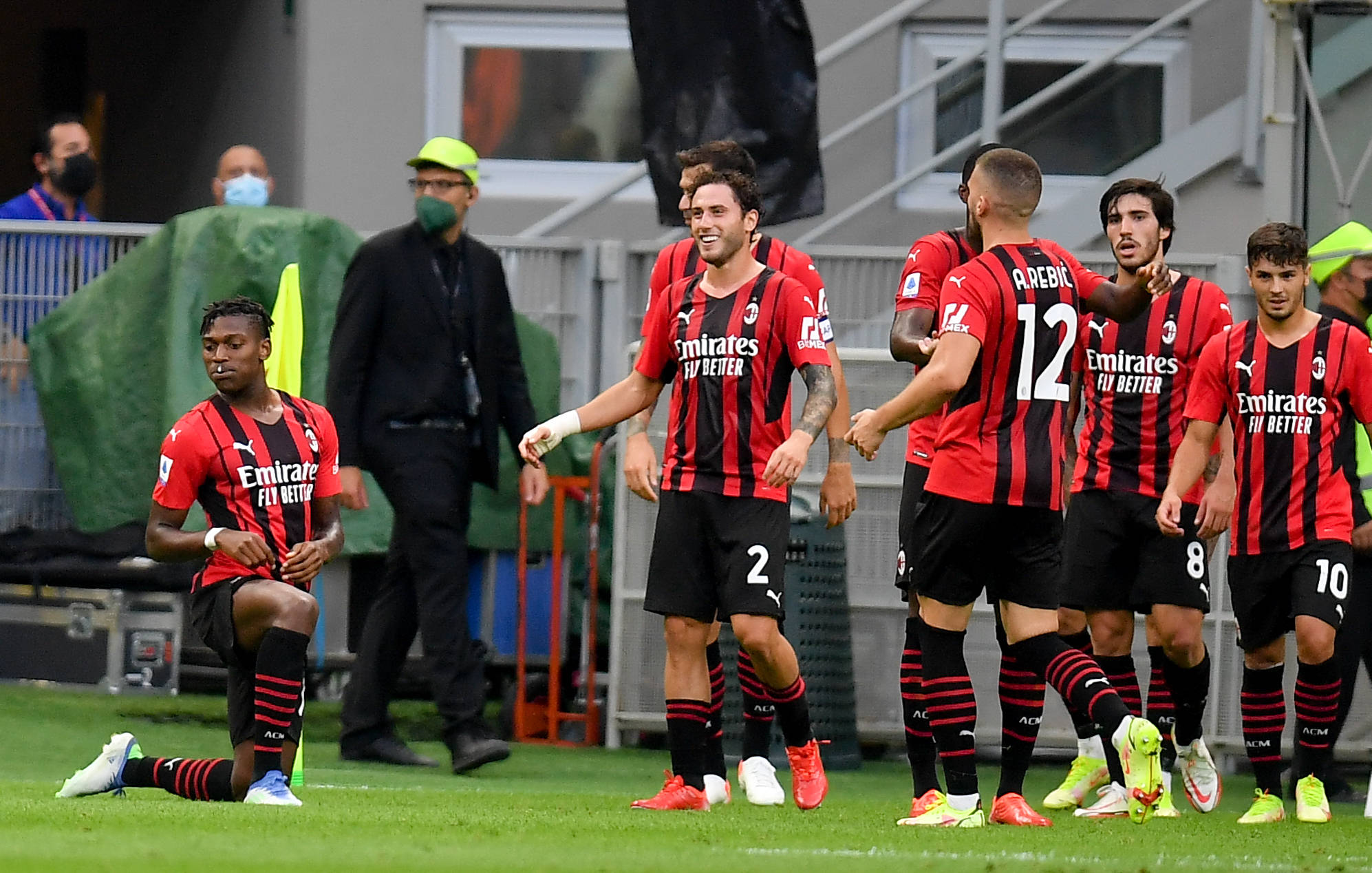 先锋与小龙 先锋与小龙